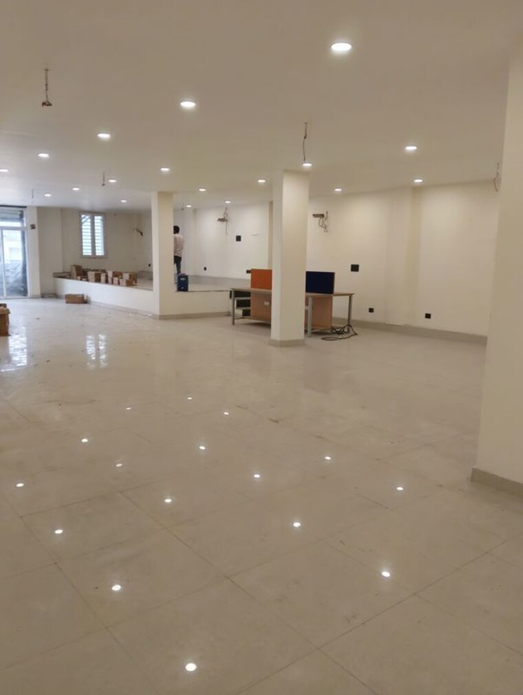 Floor Plan, gomti nagar Commercial Office Space 2000 Sq.Ft. In Gomti Nagar Lucknow 10102363