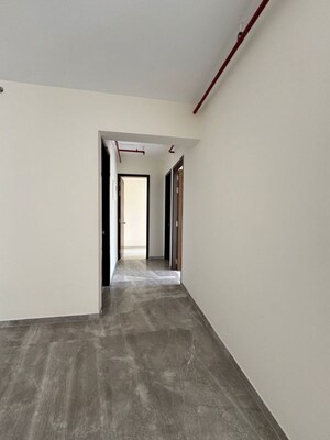 Room in 3 BHK Apartment at Raj Tattva, Kapur Bawdi – for Sale