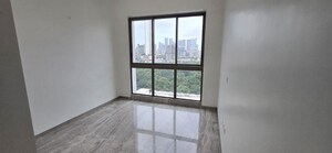 Room in 3 BHK Apartment at Prestige Jasdan Classic, Mahalaxmi – for Rent