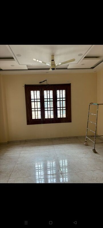 Room in 2.5 BHK Villa at Chak Kajehra – for Rent