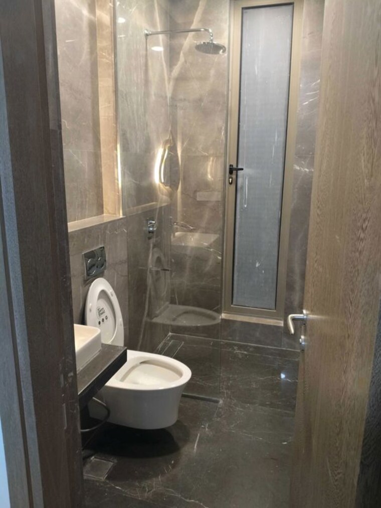 Bathroom, prestige-jasdan-classic 3 Bedroom 1270 Sq.Ft. Apartment In Mahalaxmi Mumbai 10102401