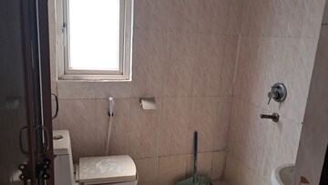 Bathroom in 2.5 BHK Apartment at Amrapali Princely Estate, Sector 76 – for Rent
