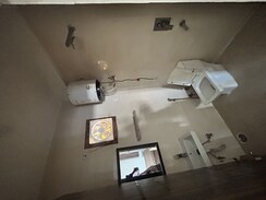 StudioBuilder Floor For Rent in DLF City Phase 3