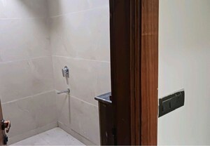 Bathroom in 3 BHK Builder Floor at BPTP Eden Estate, Sector 81 – for Rent