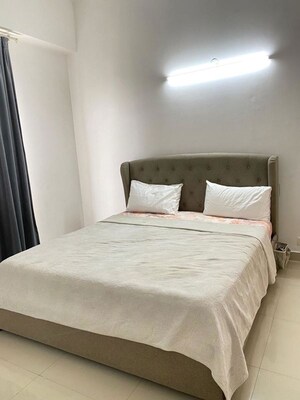 Bedroom in 5 BHK Penthouse at Adani Oyster Arcade, Sector 102 – for Rent