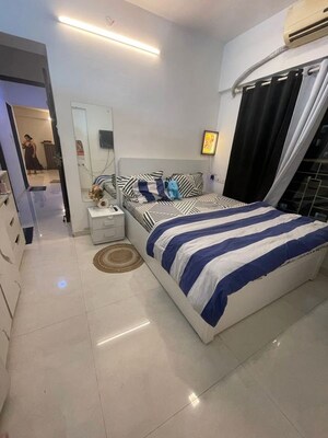 Bedroom in 2 BHK Apartment at Platinum Life, Andheri West – for Rent