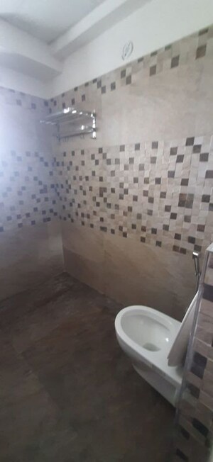Bathroom in 3 BHK Apartment at Arsha Sumangalam Vrindavan Yojana, Vrindavan Yojna – for Rent