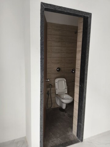 Master Bedroom in 2 BHK Apartment at Panthbagar Sarw Mangalm CHS, Ghatkopar East – for Rent