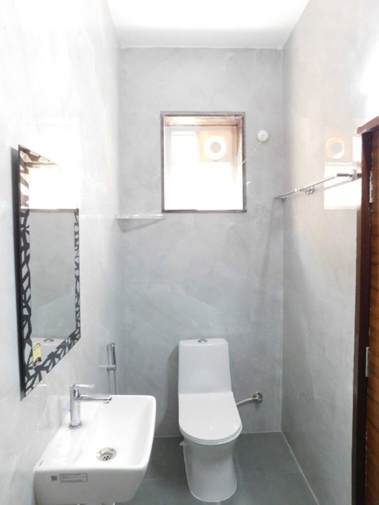 Bathroom, kondapur 3 Bedroom 2100 Sq.Ft. Builder Floor In Kondapur Hyderabad 10102486