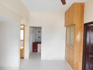Building Lobby in 2 BHK Builder Floor at Kondapur – for Rent