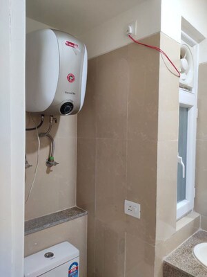 Bathroom in 2.5 BHK Apartment at Emaar Emerald Estate, Sector 65 – for Rent