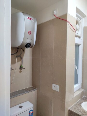 Bathroom in 2.5 BHK Apartment at Emaar Emerald Estate, Sector 65 – for Rent