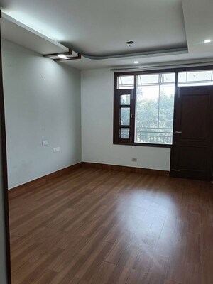 3 BHK Apartment For Sale in Pir Machalla