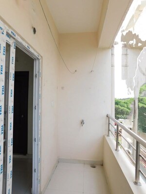 Building Lobby in 2 BHK Builder Floor at Kondapur – for Rent
