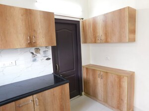 Furnished Amenities in 2 BHK Builder Floor at Kondapur – for Rent