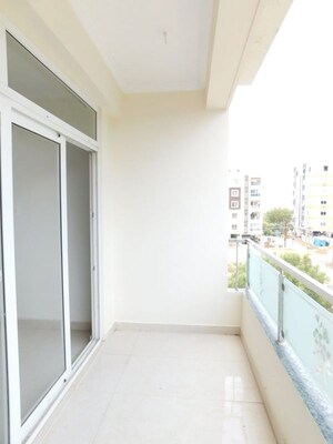 Building Lobby in 3 BHK Builder Floor at Kondapur – for Rent