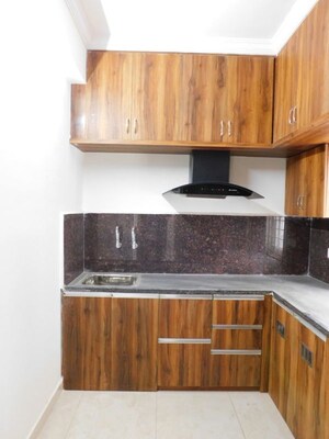 Furnished Amenities in 3 BHK Builder Floor at Kondapur – for Rent