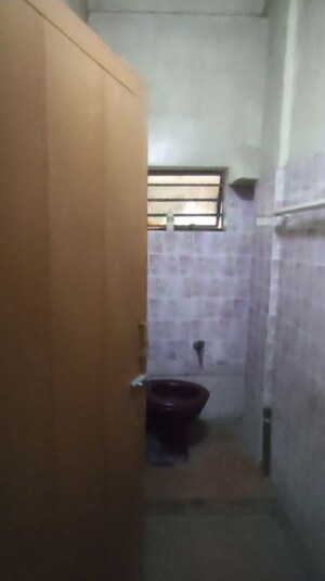 Master Bedroom in 4 BHK Apartment at Netaji Nagar – for Sale