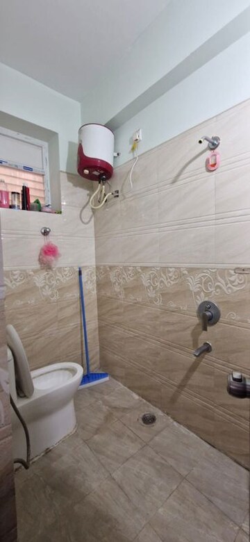 Bathroom in 2 BHK Builder Floor at Kondapur – for Rent