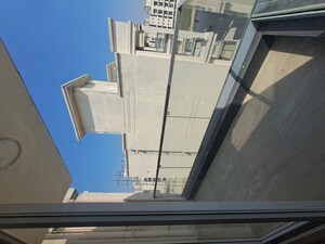 Staircase in 3 BHK Apartment at Signature Global City, Sector 37d – for Rent