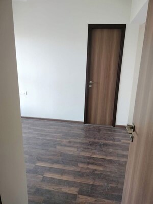 Room in 2 BHK Apartment at Piramal Vaikunth Vama, Balkum Pada – for Rent