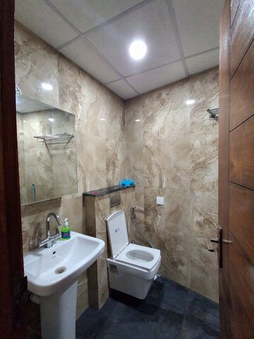 Bathroom in 3 BHK Apartment at Amrapali Heartbeat City, Sector 107 – for Rent