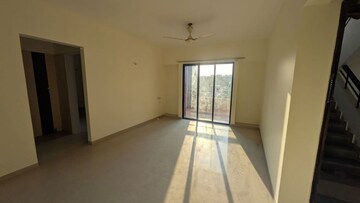 Room in 2 BHK Apartment at Unicons Nirmitee Echinus Court, Balewadi – for Rent