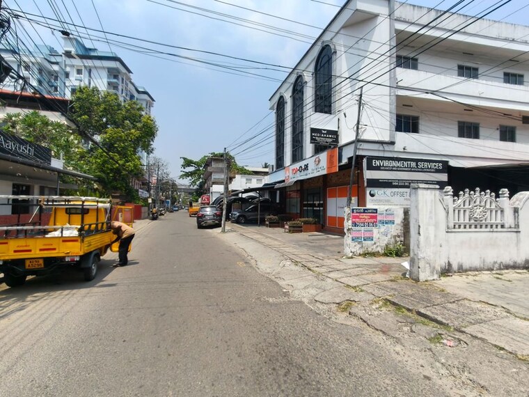 Exterior View, kaloor Commercial Office Space 1600 Sq.Ft. In Kaloor Kochi 10102620