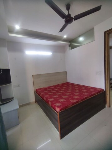 1 BHK Builder Floor For Rent in Sector 40