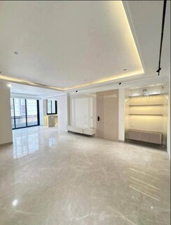 3 BHK + Servant Room Builder Floor For Sale in Sushant Lok 3