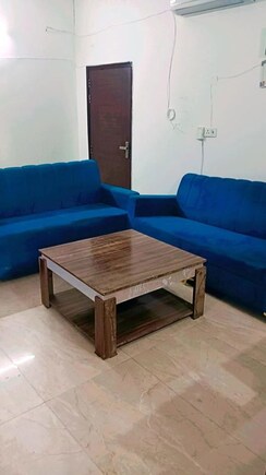 1 BHK Builder Floor For Rent in Sector 40