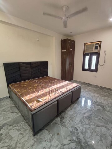 Bedroom in 2 BHK Builder Floor at Saket – for Rent