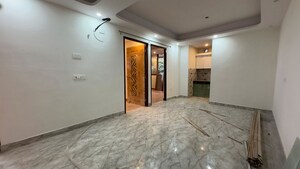 Room in 3 BHK Builder Floor at Palm Residency Chhatarpur, Chattarpur – for Rent