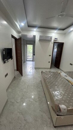1 BHK Builder Floor For Rent in Sector 31