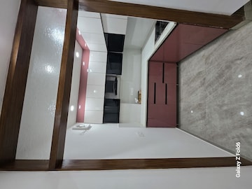 Building Lobby in 3 BHK Builder Floor at Palm Residency Chhatarpur, Chattarpur – for Rent