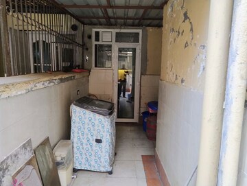 Bathroom in 3 BHK Apartment at Today Blossoms II, Sector 51 – for Sale