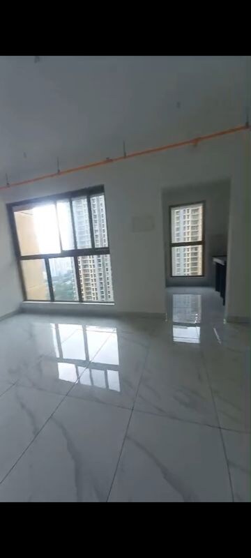 1 BHK Apartment For Rent in Raymond Ten X Habitat, Pokhran Road No Two