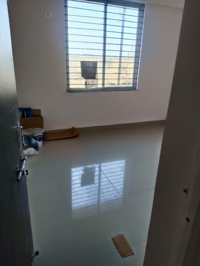 Room, vijay nagar 3 Bedroom 1500 Sq.Ft. Apartment In Vijay Nagar Indore 10102783