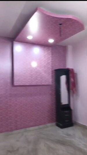 Room in 2 BHK Apartment at Mohan Garden – for Sale