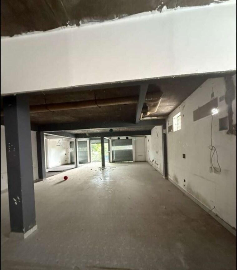 Kitchen, hazratganj Commercial Office Space 1700 Sq.Ft. In Hazratganj Lucknow 10102802