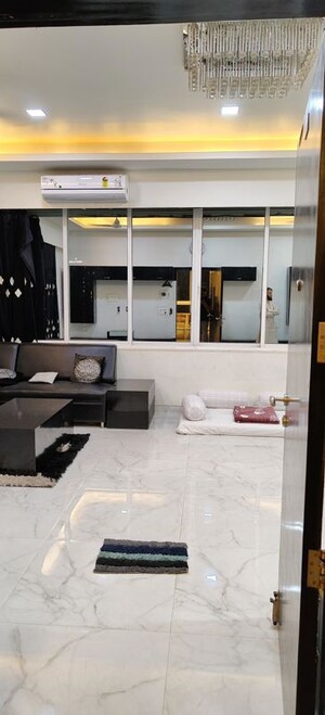 3 BHK Apartment – Entrance View at Madanpura - for Rent