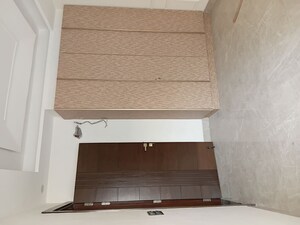 Furnished Amenities in 3 BHK Builder Floor at Sector 31 – for Sale