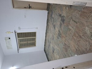 Room in 2 BHK Independent House at Mehdipatnam – for Rent