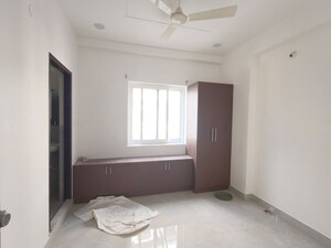 Room in 1 BHK Apartment at Sri Rama Residency Kondapur, Kondapur – for Rent