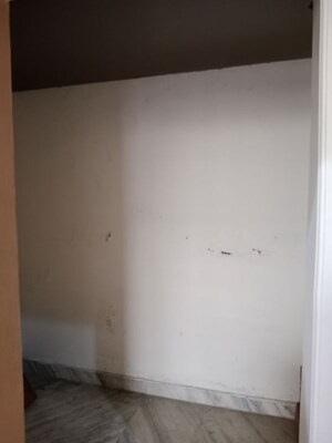 Room in 2 BHK Builder Floor at Huda – for Rent