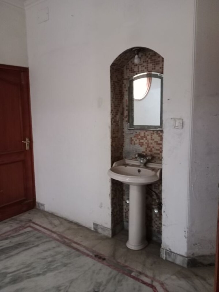 Attached Bathroom, huda 2 Bedroom 1396 Sq.Ft. Builder Floor In Huda Panipat 10102917