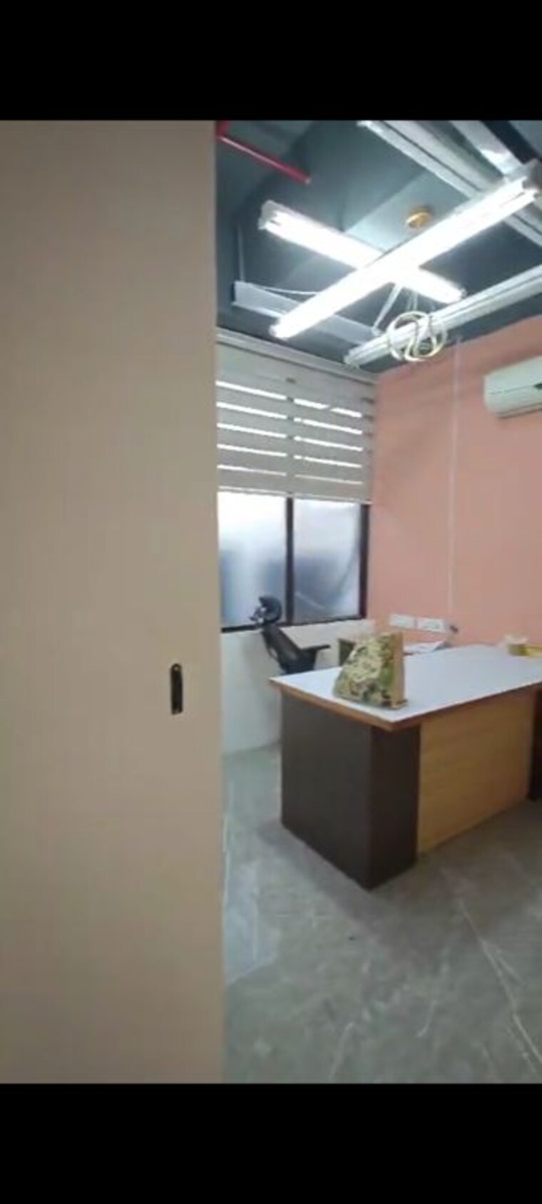 Floor Plan, netaji subhash place Commercial Office Space 1600 Sq.Ft. In Netaji Subhash Place Delhi 10102971