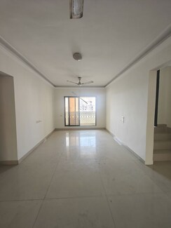2.5 BHK Apartment For Sale in Gahlot Majesty and Avenue CHS