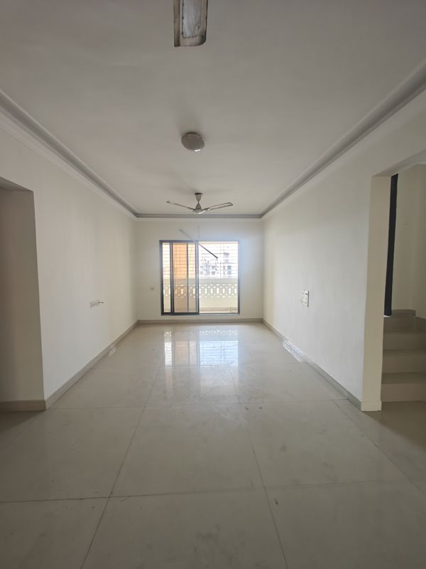 2.5 BHK Apartment For Sale in Gahlot Majesty and Avenue CHS