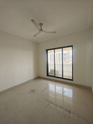 Room in 2.5 BHK Apartment at Gahlot Majesty and Avenue CHS, Seawoods – for Sale